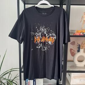 Def Leppard Black Cotton Crewneck Short Sleeves Graphic T-Shirt Men’s Size Large